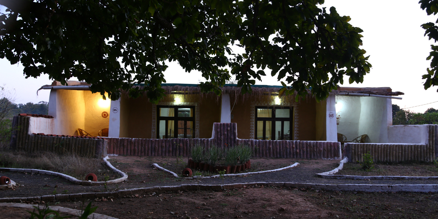 Kanha Village Eco Resort